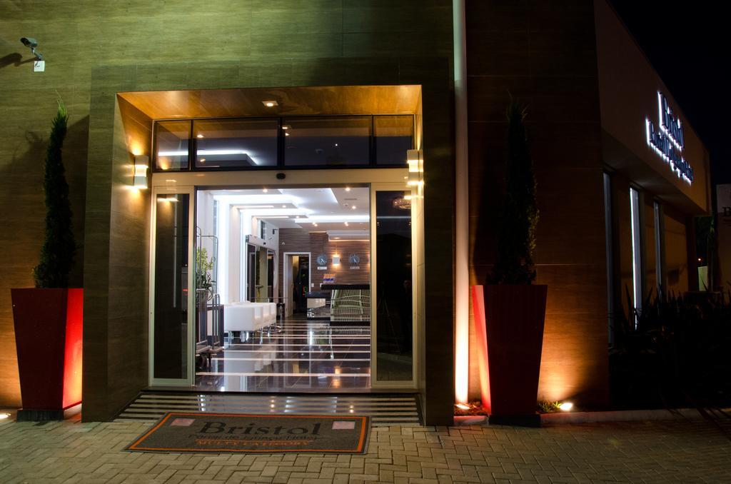 Hotel Bristol Portal Do Iguacu Curitiba Aeroporto Exterior foto